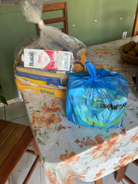 Entrega de Cesta Básica